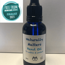 Load image into Gallery viewer, Soap Matters Gift box Christmas gift box with blended Hand oil and two soaps