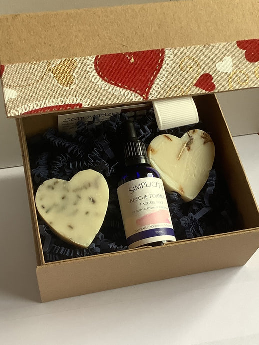 Valentine Gift box with Heart Soap and 30ml Face Oil